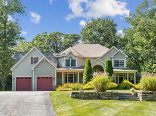 14 Hidden Creek Dr, Scarborough, ME 04074