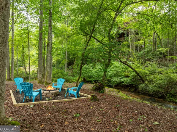 101 Friendly Ln, Mc Caysville, GA 30555