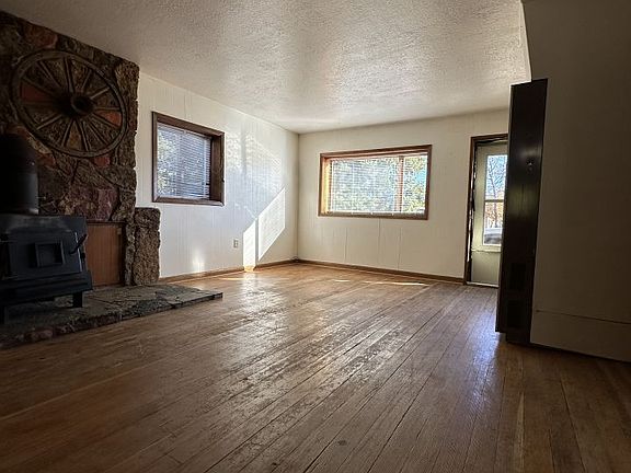 2nd image of 417 S Grant Ave