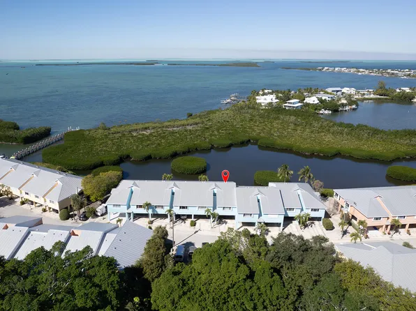 9826 Leeward Ave, Key Largo, FL 33037