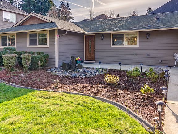 2nd image of 18307 NE 26th St