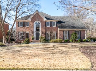 10540 Kingsmark Trl, Alpharetta, GA 30022