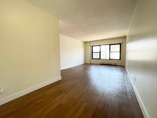 Rented by Bruma Realty LLC | media 2