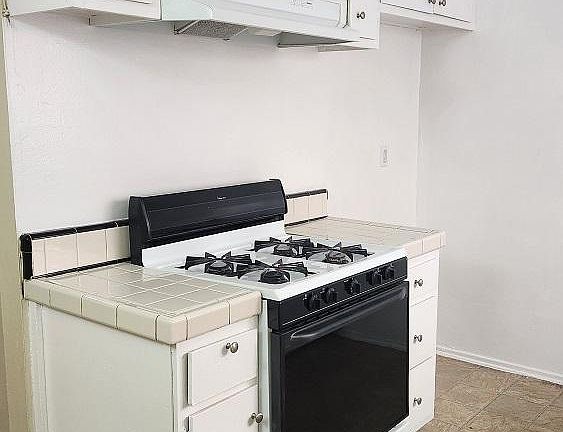 3rd image of 3926 W 178th St APT 2