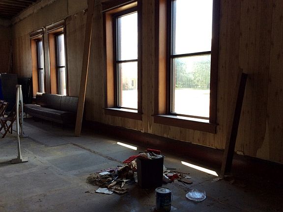 5th image of 603 4th St