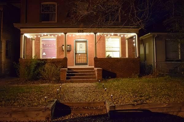 1st image of 109 N Logan St APT 1