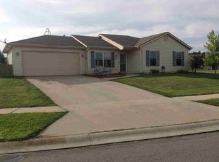 306 Prairie Ln, Fremont, IN 46737