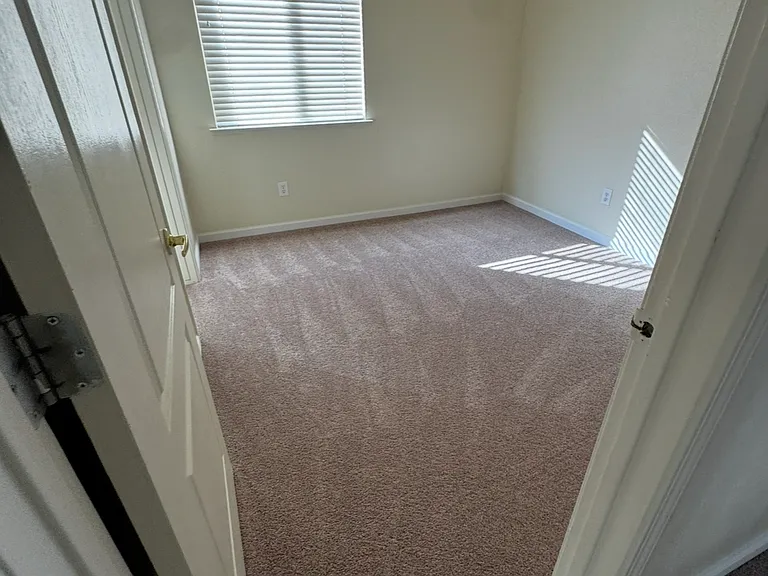 5323 Sage Ct — Photo 12