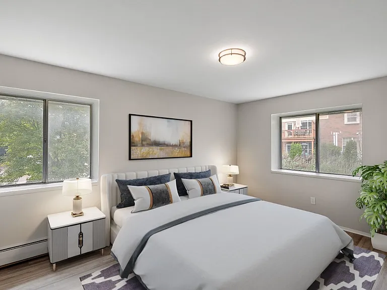Hines Park Place Apartments — Photo 22