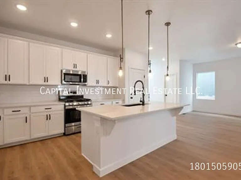 4692 W Camellia Ln — Photo 4