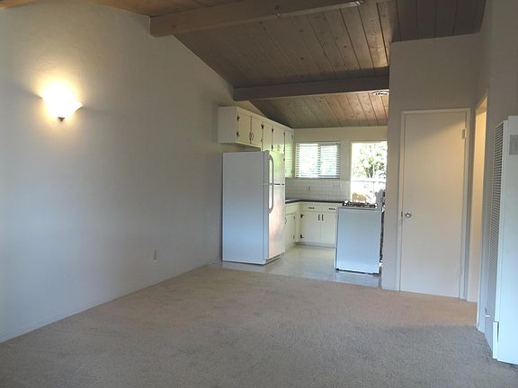 2nd image of 4486 Palm Ave
