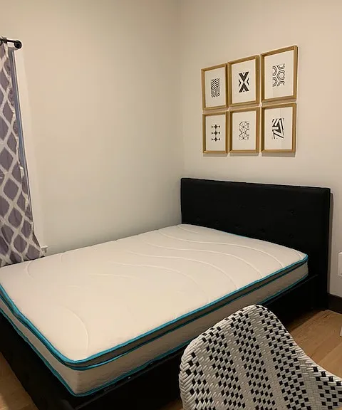 429 Chelsea St #2 — Photo 3