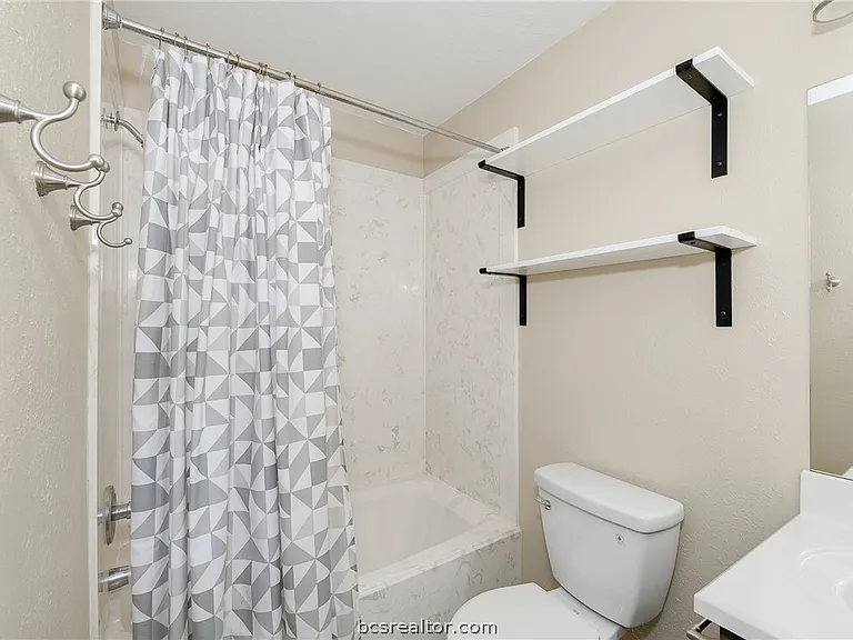519 Chappel St — Photo 19