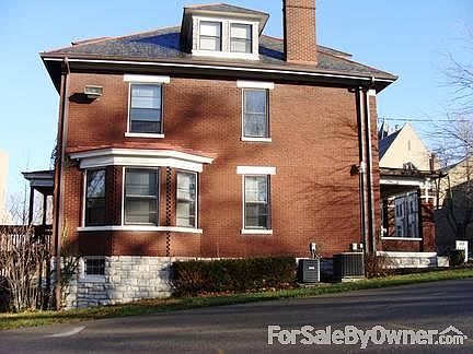 3rd image of 2407 Ashland Ave