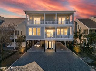 410 2nd St, Sunset Beach, NC 28468