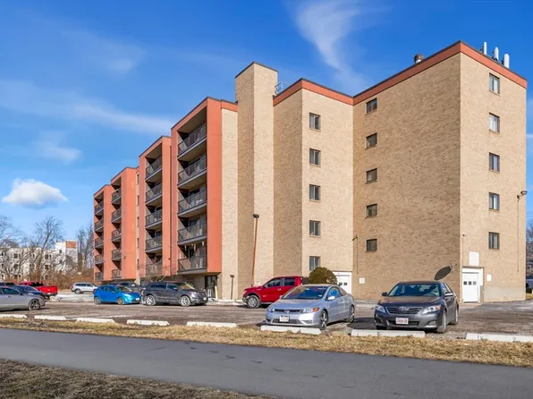 292 Salem St APT 504, Revere, MA 02151