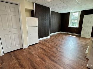 725 Front St #2B, Catasauqua, PA 18032