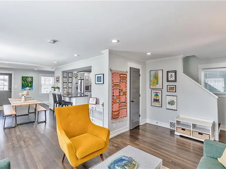 4244 Holmes St — Photo 12