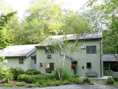 325 Lakeshore Dr, Sandisfield, MA, 01255