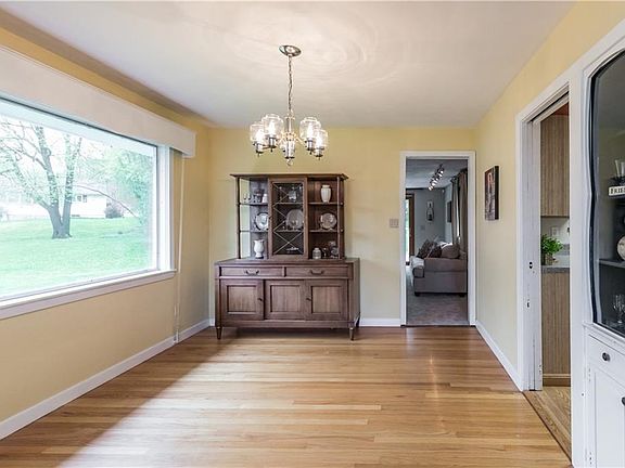 2nd image of 120 Haddonfield Dr