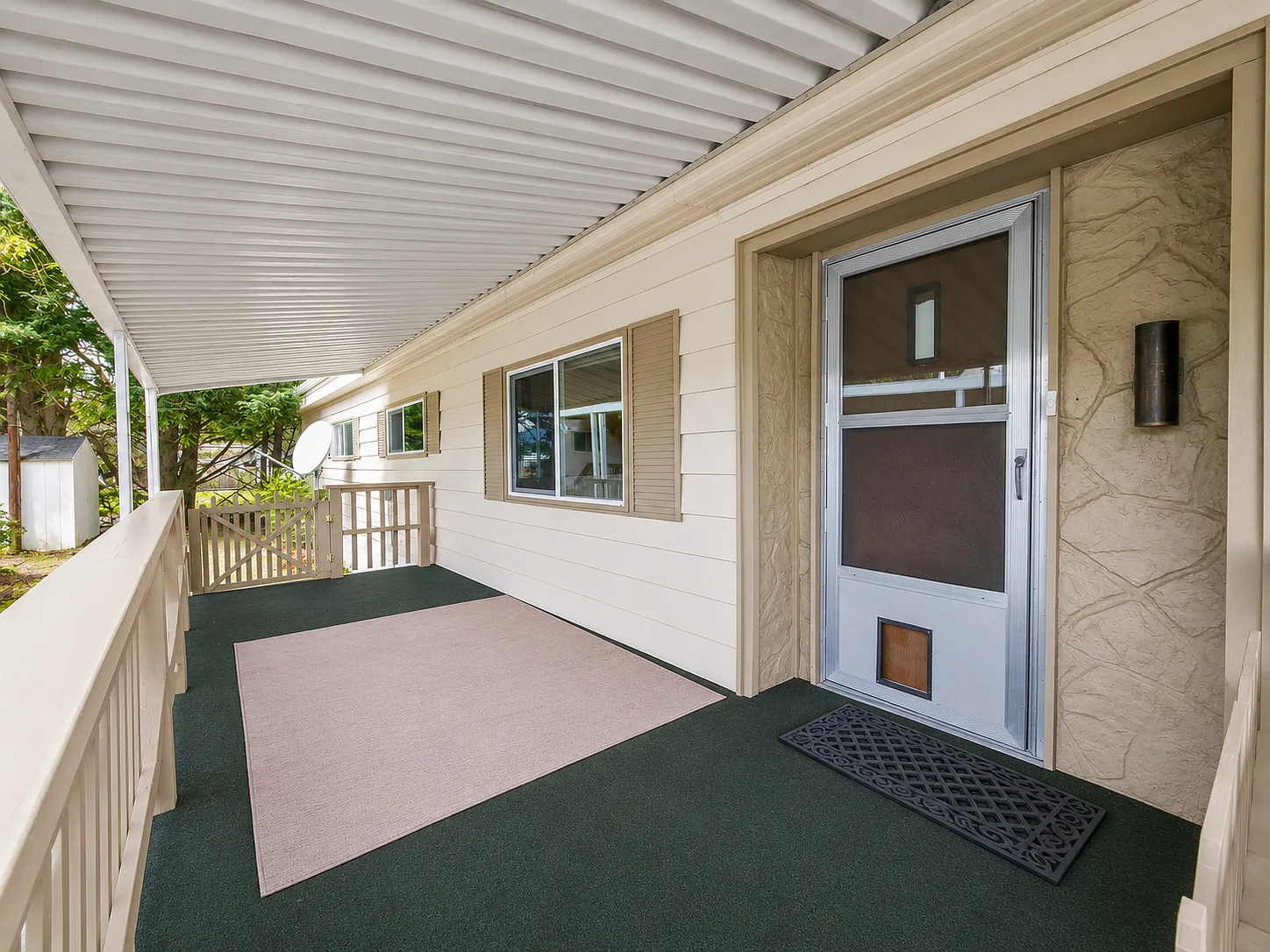 3 bed, 1100 sqft, $1,550 — Photo 4