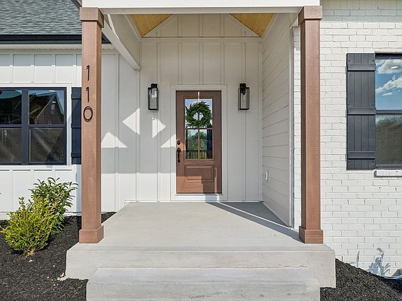 4th image of 110 Catherine St Lot 22