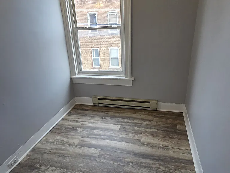 4 E Glen Ave #2 — Photo 7