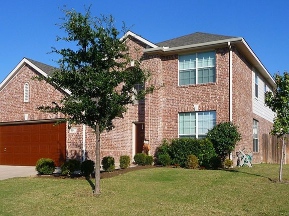 Brick home with 2-car garage