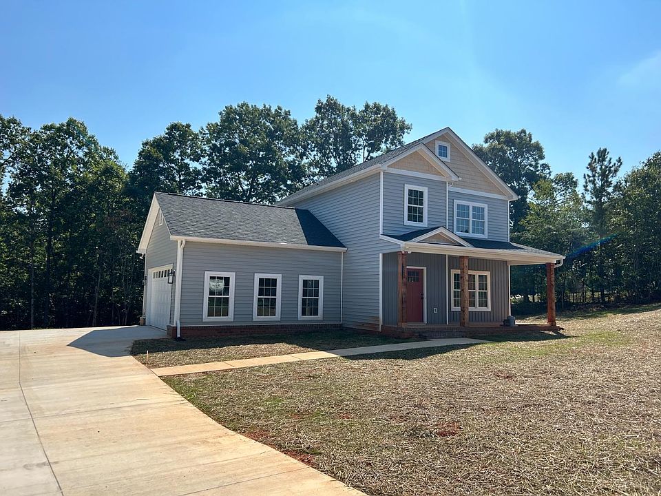2nd image of 113 Walking Trail Dr