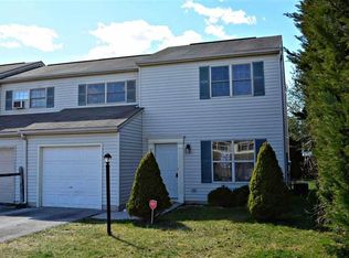 2960 Milky Way Rd, Dover, PA 17315