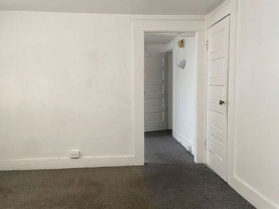 2nd image of 2191 Pine St #9