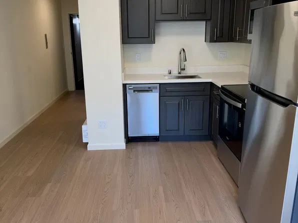 1675 Green St, San Francisco, CA 94123