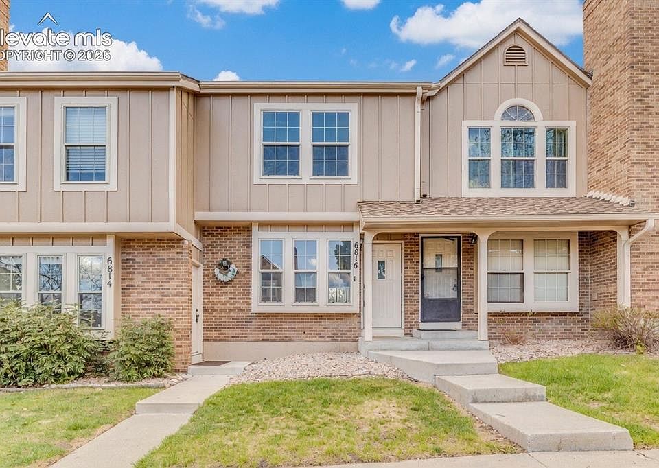 1st image of 6816 Ravencrest Dr