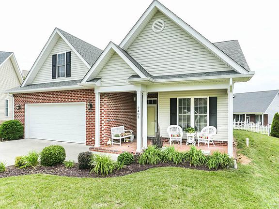 2nd image of 2403 Sweet Bay Cir
