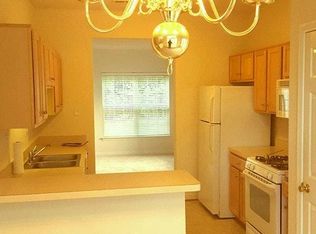 11433 Abbots Cross Ln, Glen Allen, VA 23059