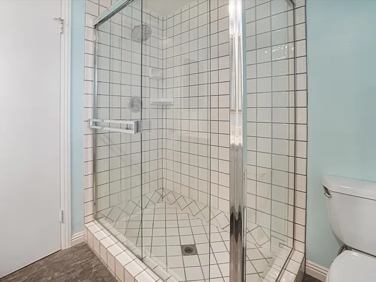 22903 De Kalb Dr — Photo 33