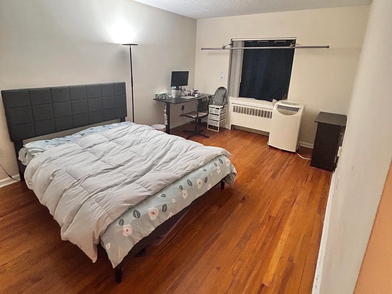 2 bed, 820 sqft, $1,800 — Photo 4