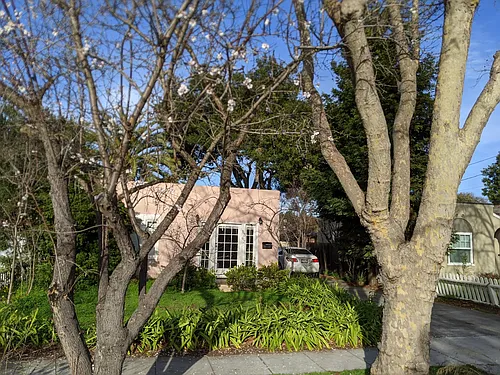 1362 Latham St Photo 1