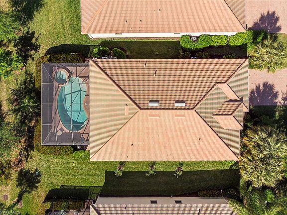 5th image of 10460 Yorkstone Dr