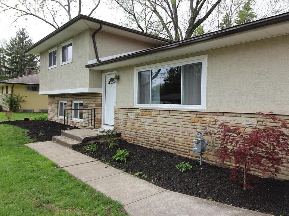 1st image of 108 Orchard Hill Ct