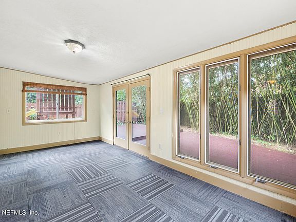 4th image of 1230 Landon Ave