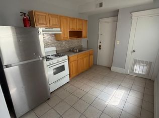138 S 10th St APT 2, Newark, NJ 07107
