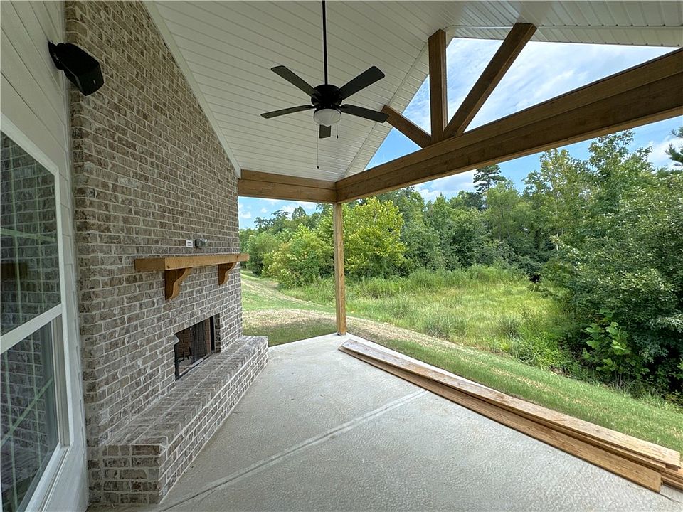 2nd image of 51 Quail Run Ct