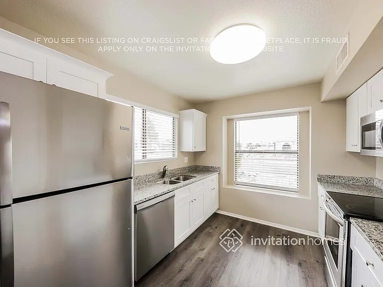 8702 W Indianola Ave — Photo 6