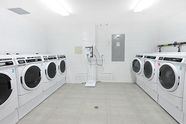 Rented by Peter Ashe | media 21