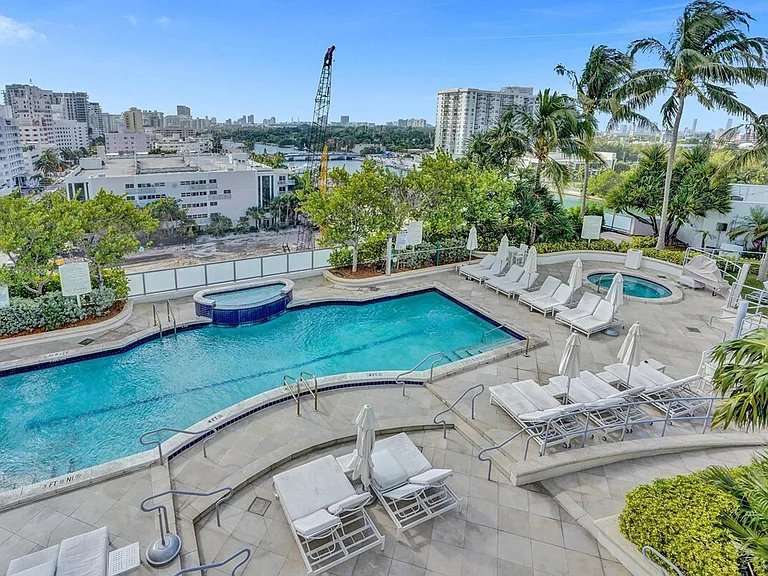 4441 Collins Ave #ID1540460P — Photo 25