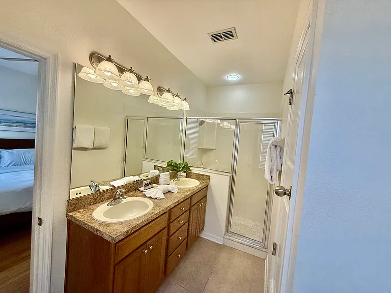 3140 Via Otero Dr — Photo 17