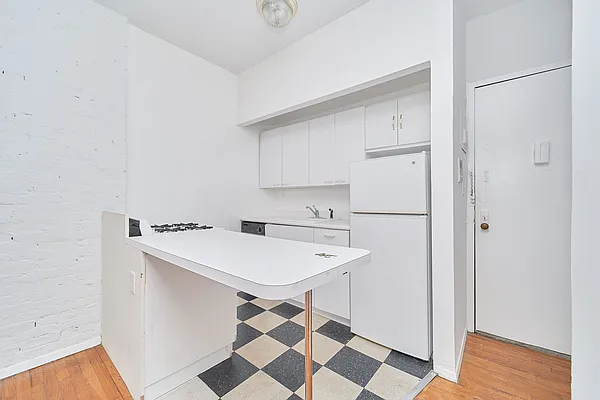 Rented by Living New York | media 3