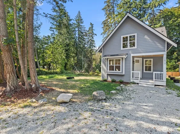 1672 Aspen Drive, Camano Island, WA 98282