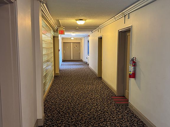 4th Floor Hall - Unit D7 Entrance on Right